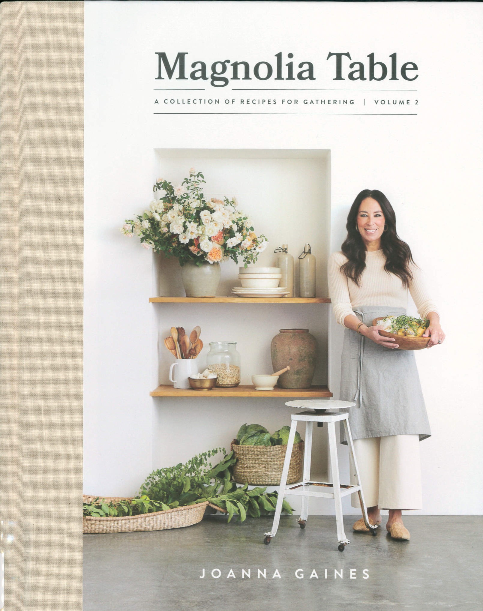 Magnolia table : a collection of recipes for gathering. Volume 2 /