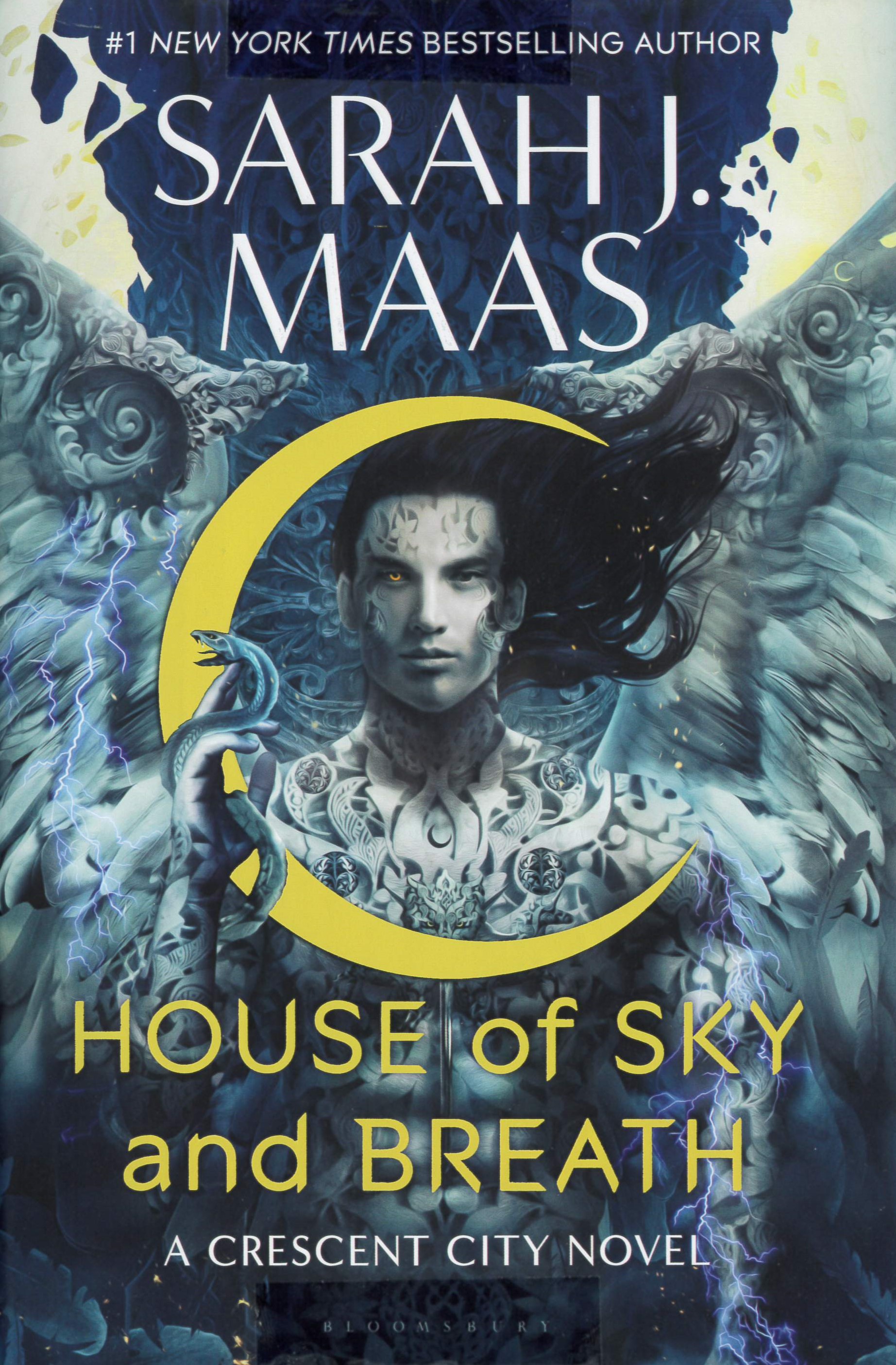 Crescent City(2) : House of sky and breath /